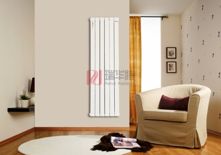 水暖選擇地暖好還是暖氣片好？